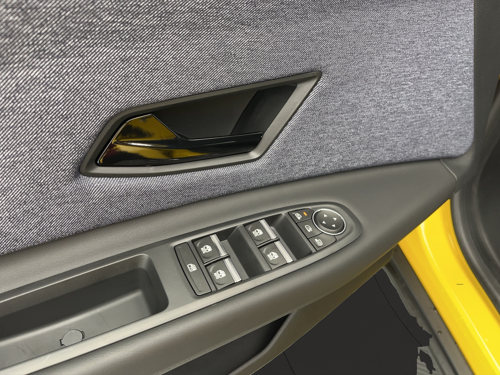 RENAULT R5 E-Tech Comfort Range techno-image-12