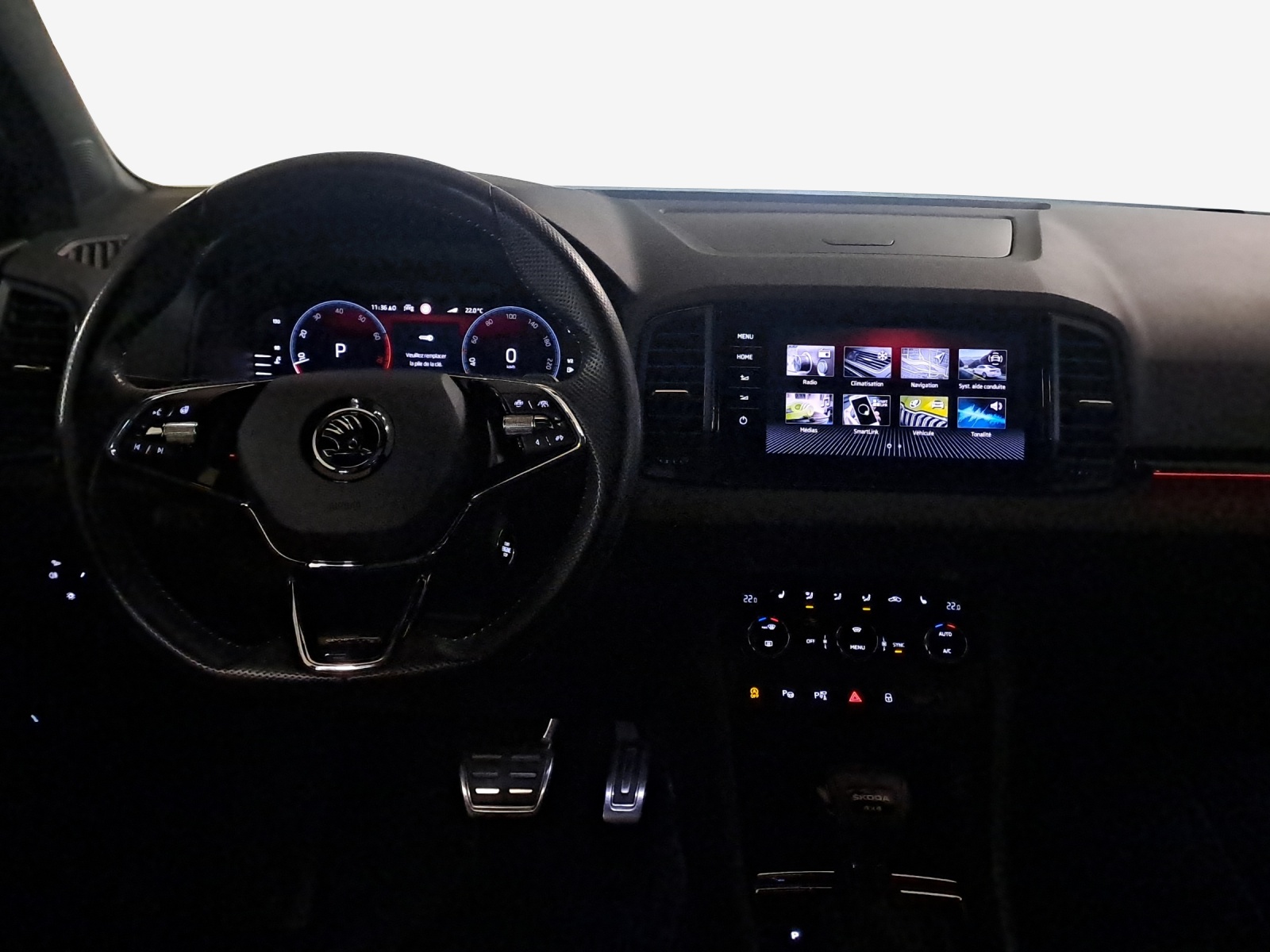 SKODA Karoq 2.0 TSI SportLine 4x4 DSG-image-8