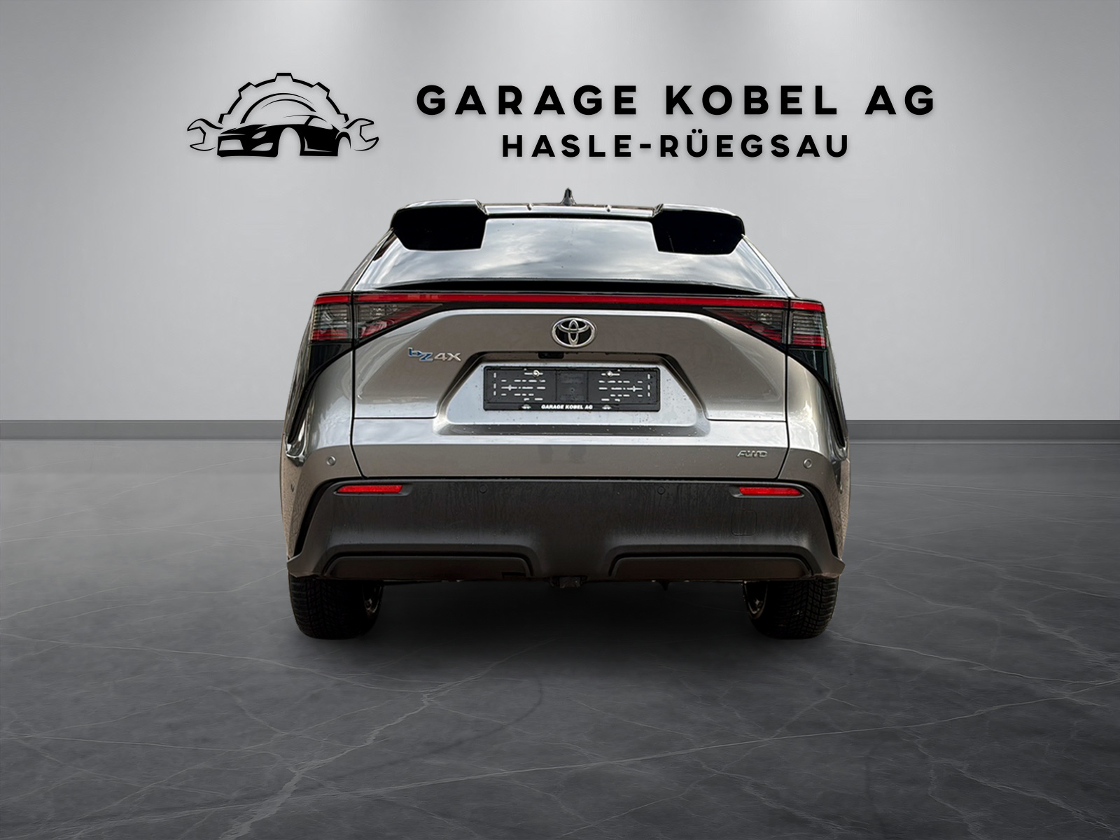 TOYOTA bZ4X Premium 71,4 kWh 4WD-image-3
