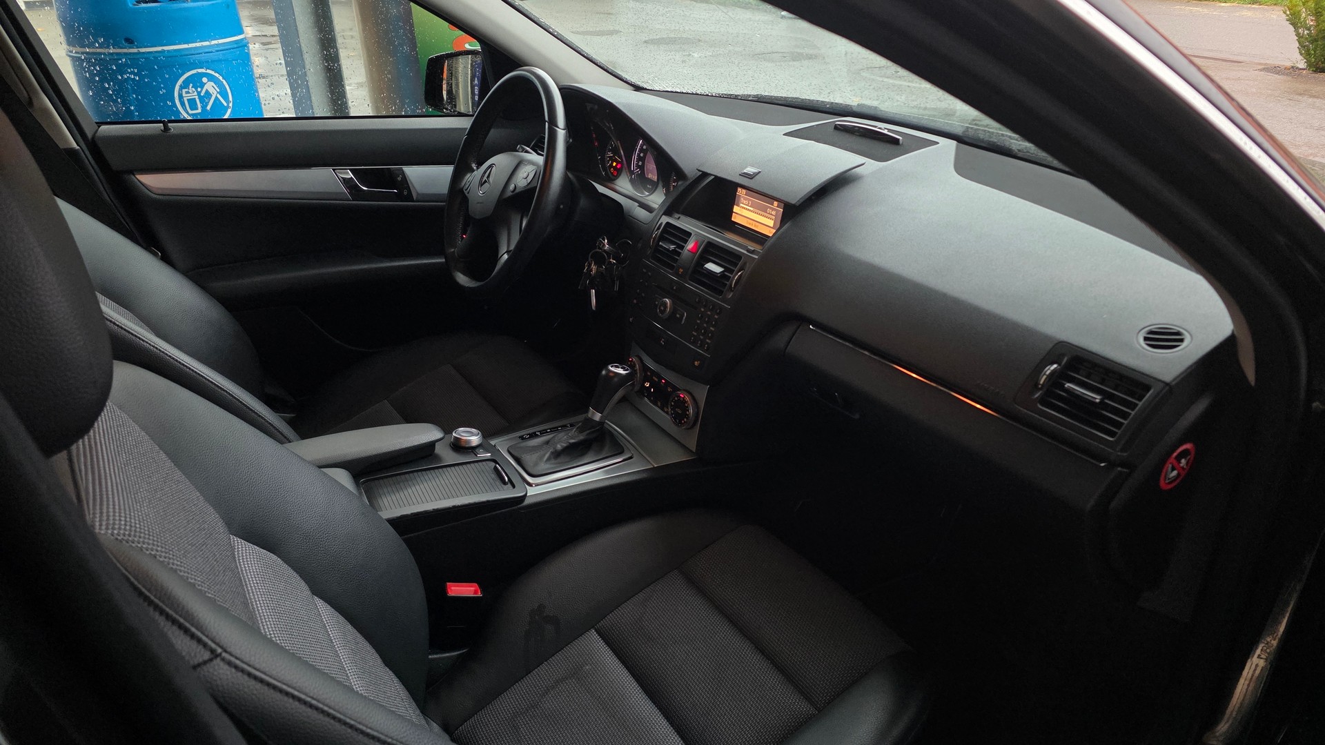 MERCEDES-BENZ C 200 Kompressor Avantgarde Automatic-image-9