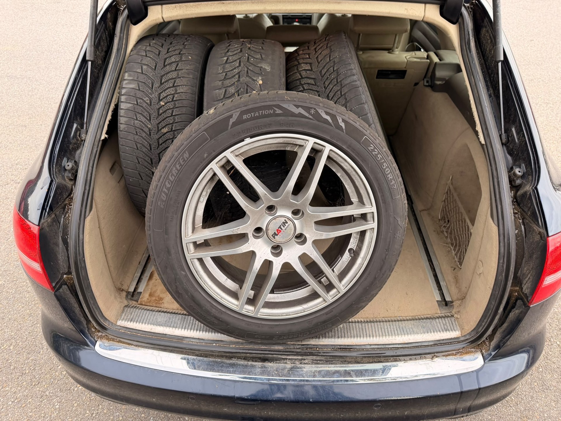 AUDI A6 Avant 3.0 TFSI quattro tiptronic-image-11