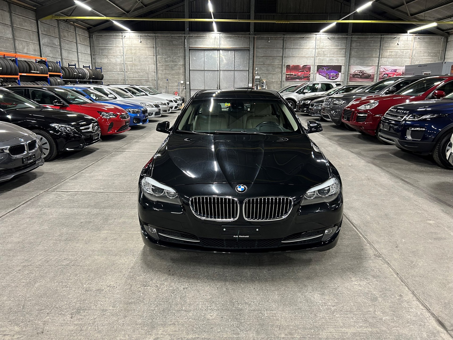 BMW 523i Touring Steptronic-image-8