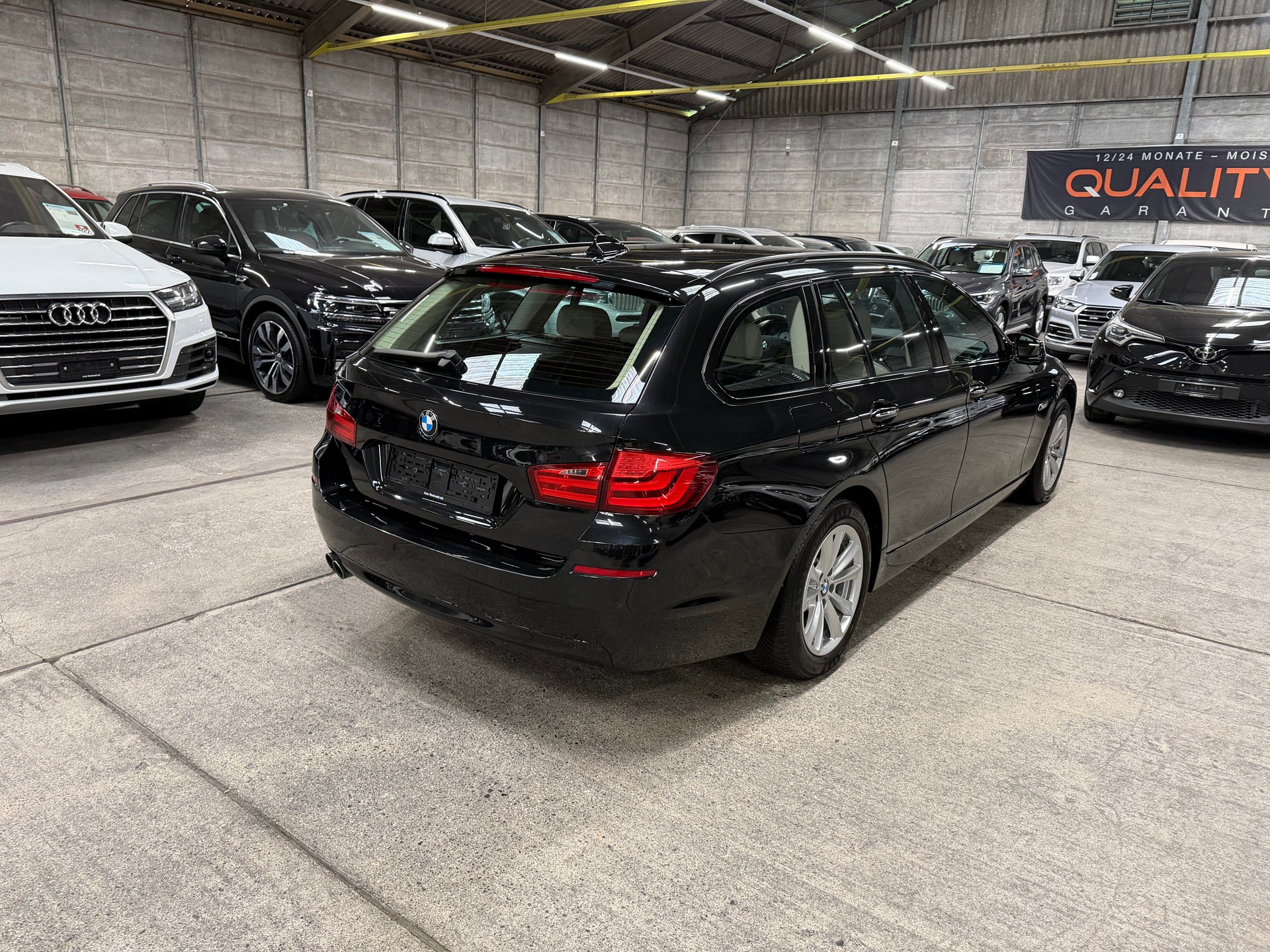 BMW 523i Touring Steptronic-image-3