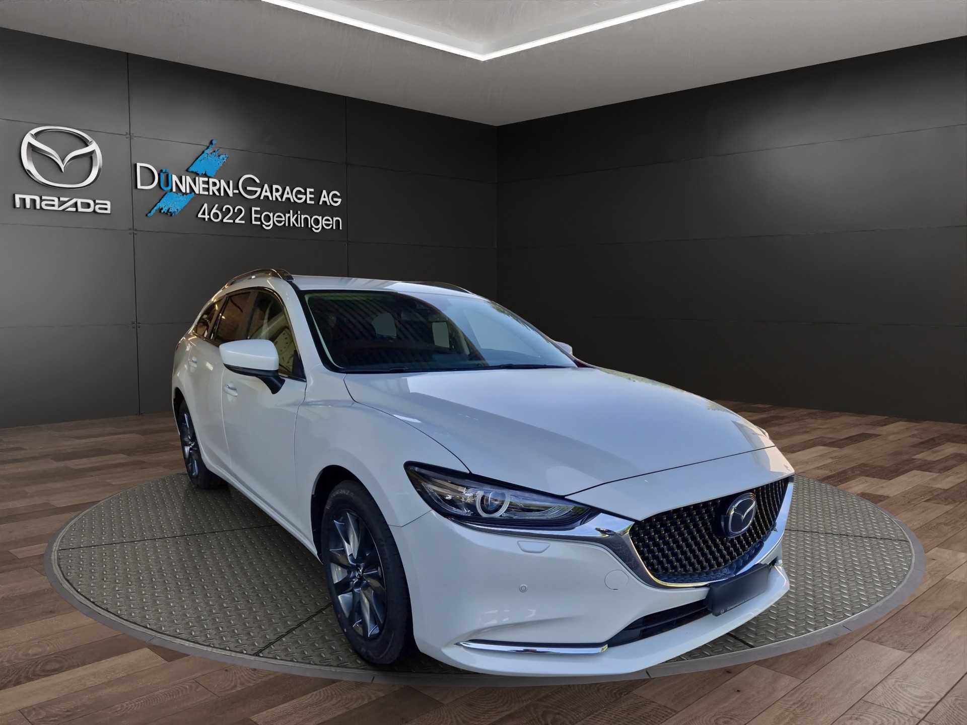 MAZDA 6 Sportwagon Skyactiv-G 165 Center-line AT-image-2