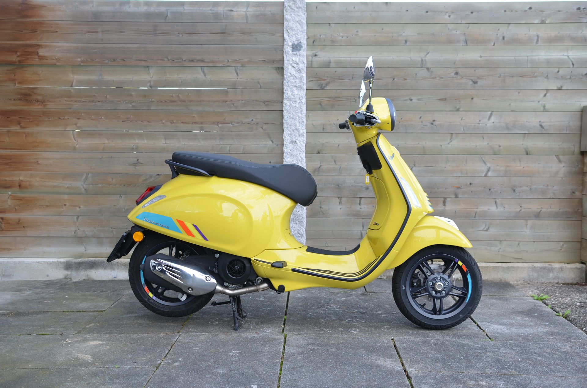 PIAGGIO Vespa 125 Primavera Sport-showroom-element-1
