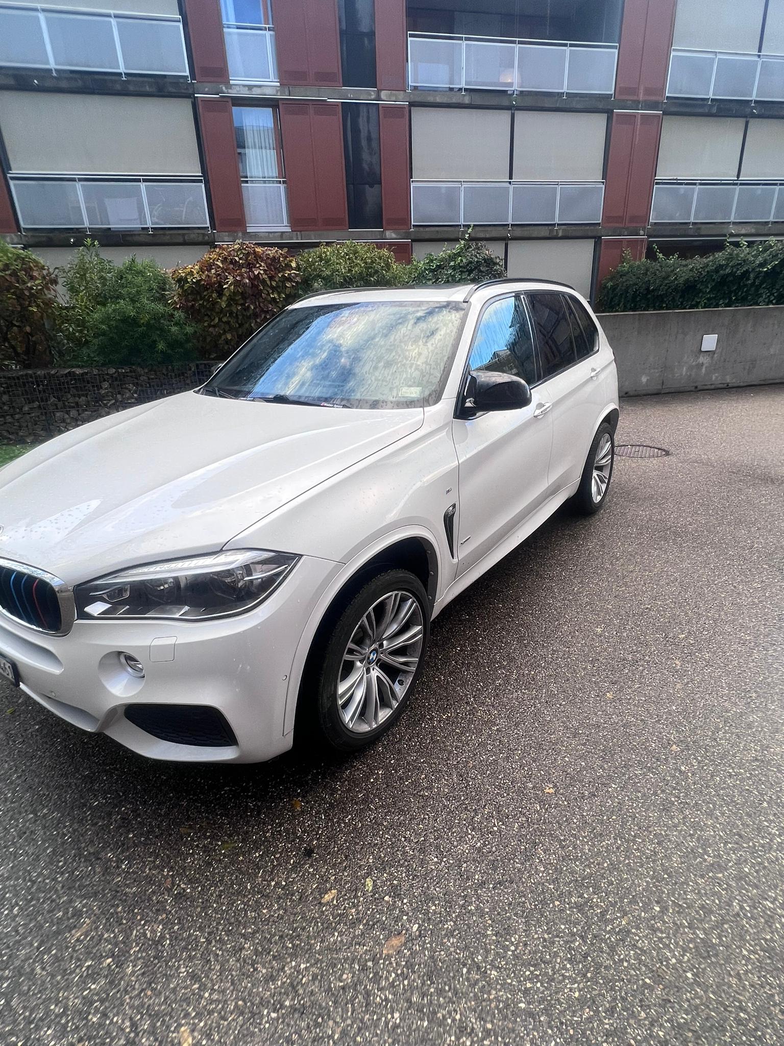 BMW X5 xDrive 30d Steptronic-image-14