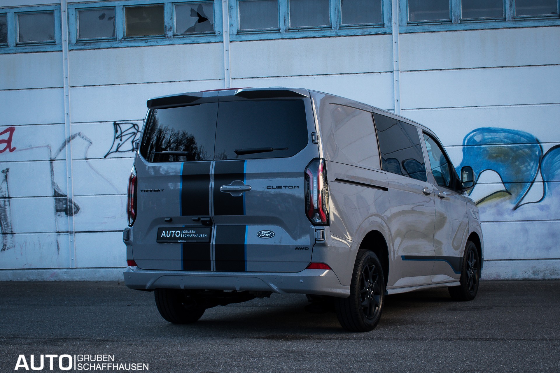 FORD Transit Custom Van 320 L1H1 Sport Automat 4x4-image-31