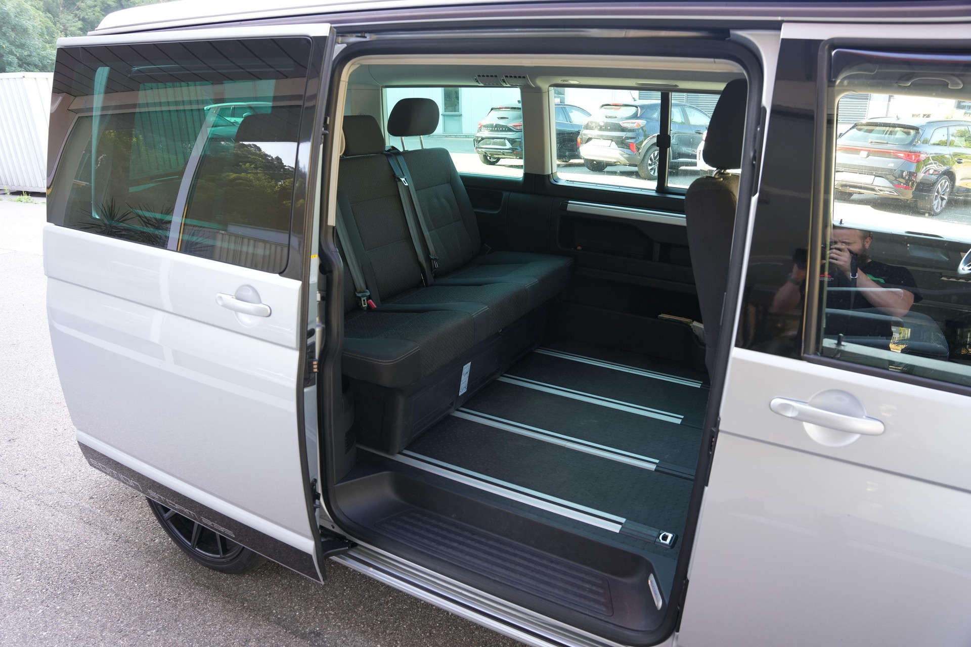 VW T6 California 2.0 TDI Beach Storm 235 Edition 4-Motion-image-6