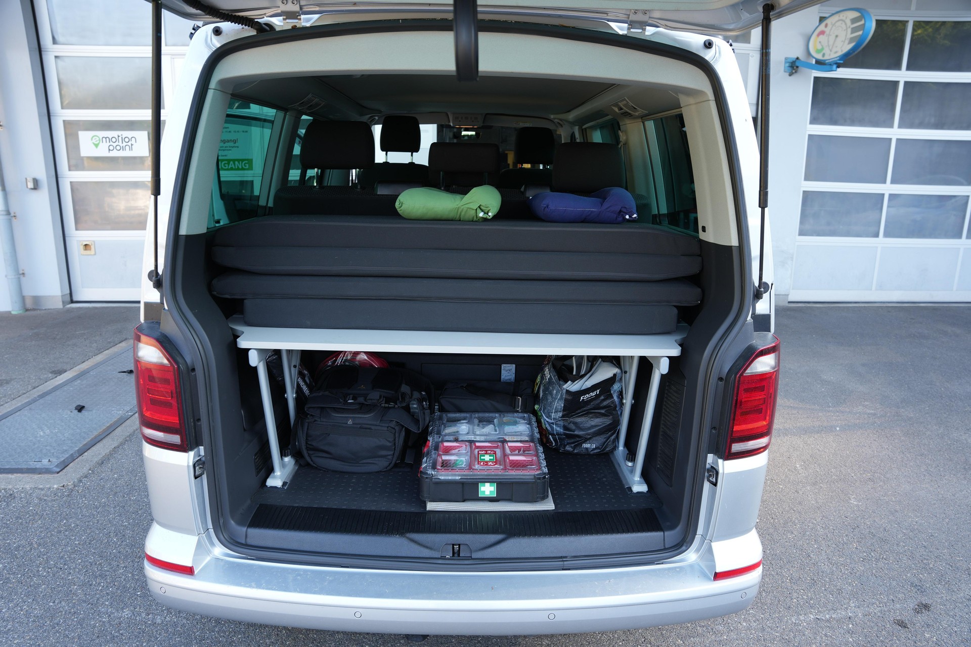 VW T6 California 2.0 TDI Beach Storm 235 Edition 4-Motion-image-7