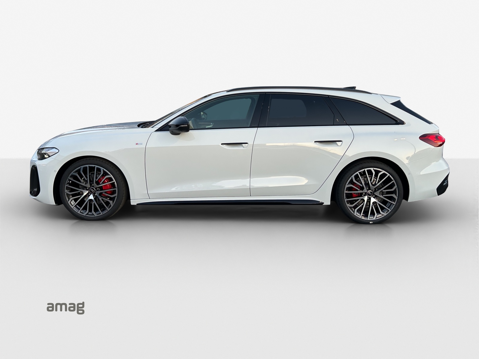 AUDI A5 Avant TFSI quattro 150 kW S tronic-image-1