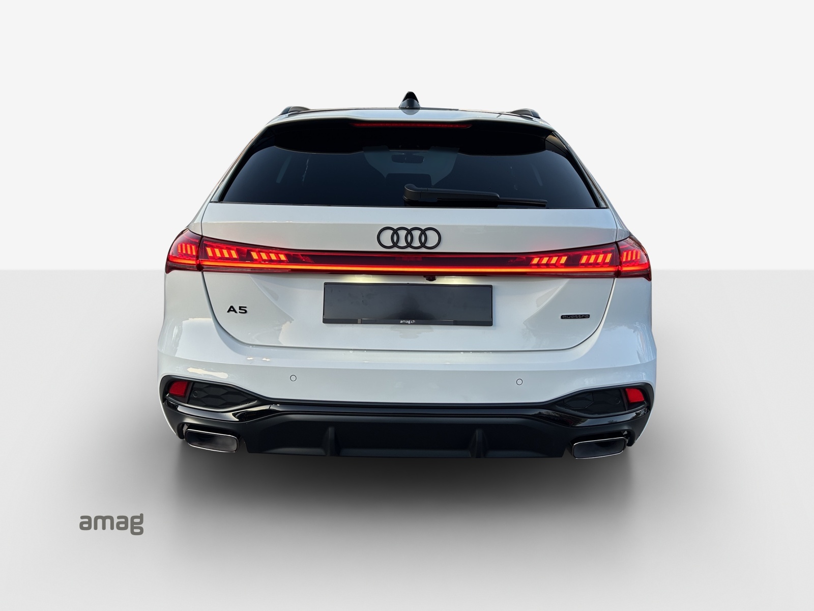 AUDI A5 Avant TFSI quattro 150 kW S tronic-image-3