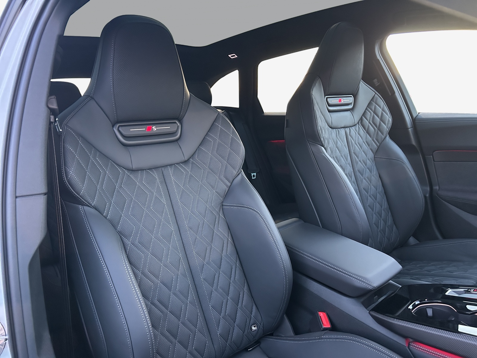 AUDI A5 Avant TFSI quattro 150 kW S tronic-image-13
