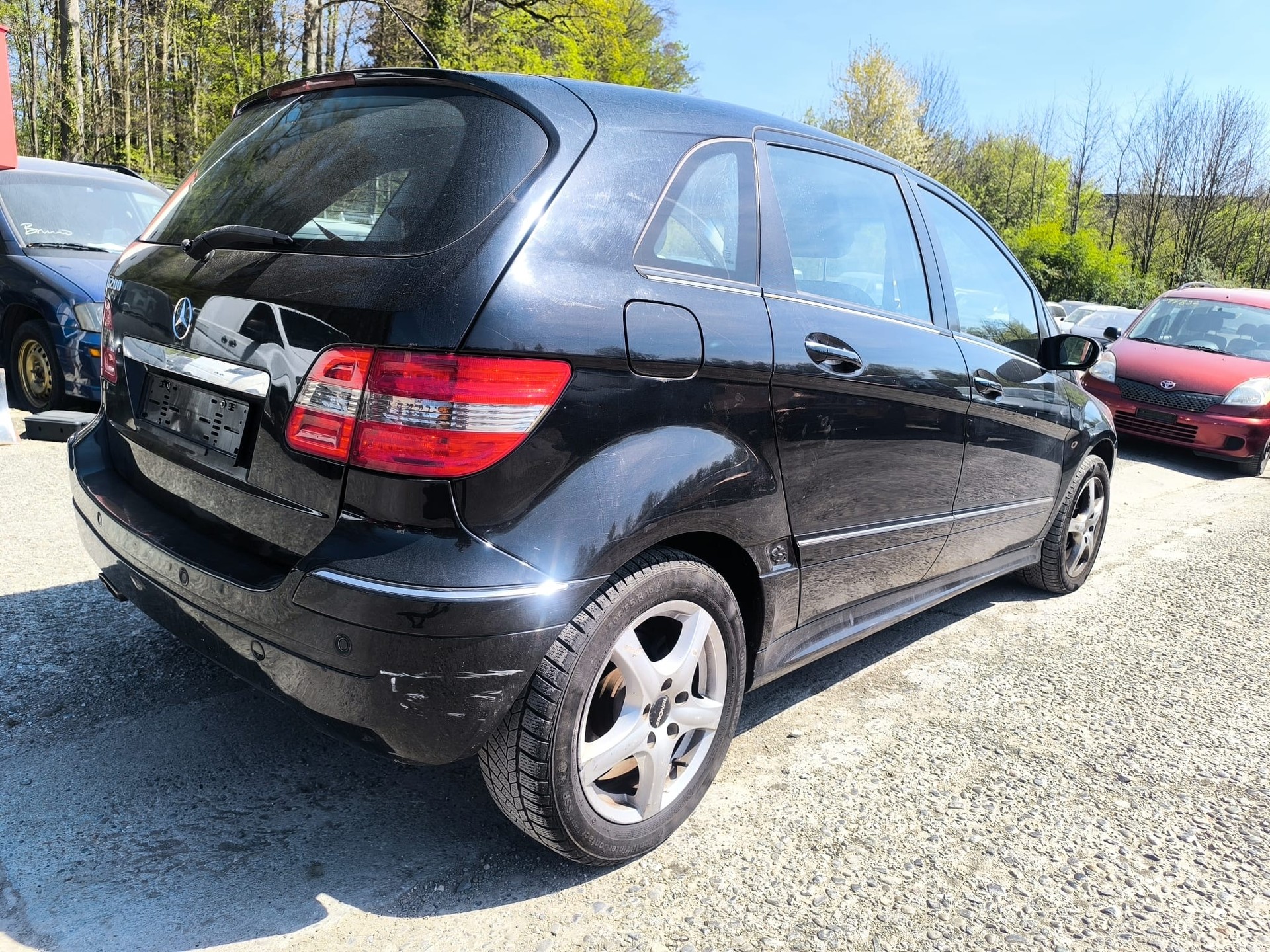 MERCEDES-BENZ B 200-image-2