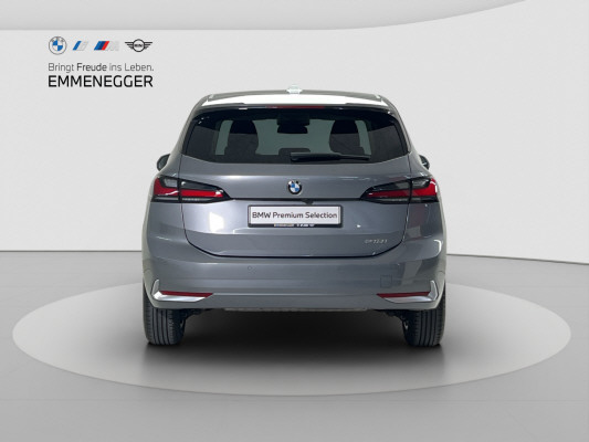 BMW 218i Active Tourer-image-3