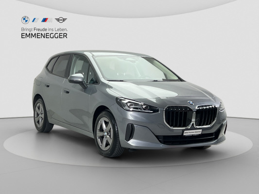 BMW 218i Active Tourer-image-6
