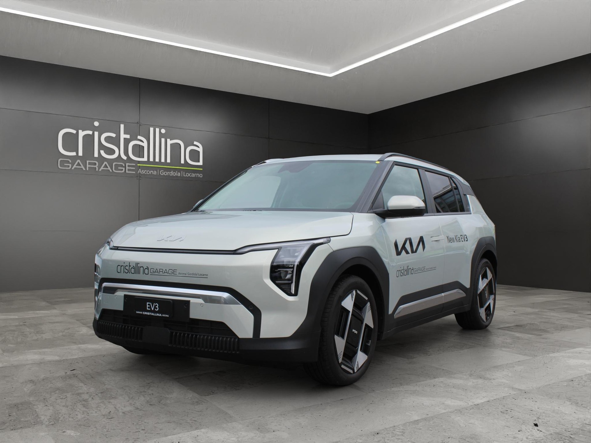 KIA EV3 81 kWh Earth+-image-0