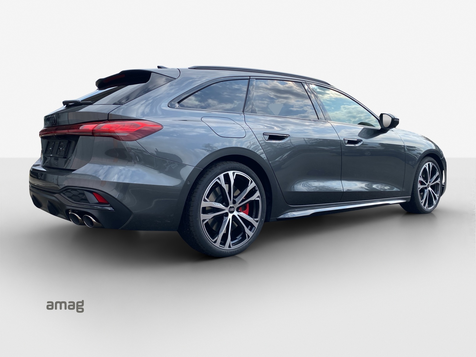AUDI S5 Avant TFSI quattro S tronic-image-4