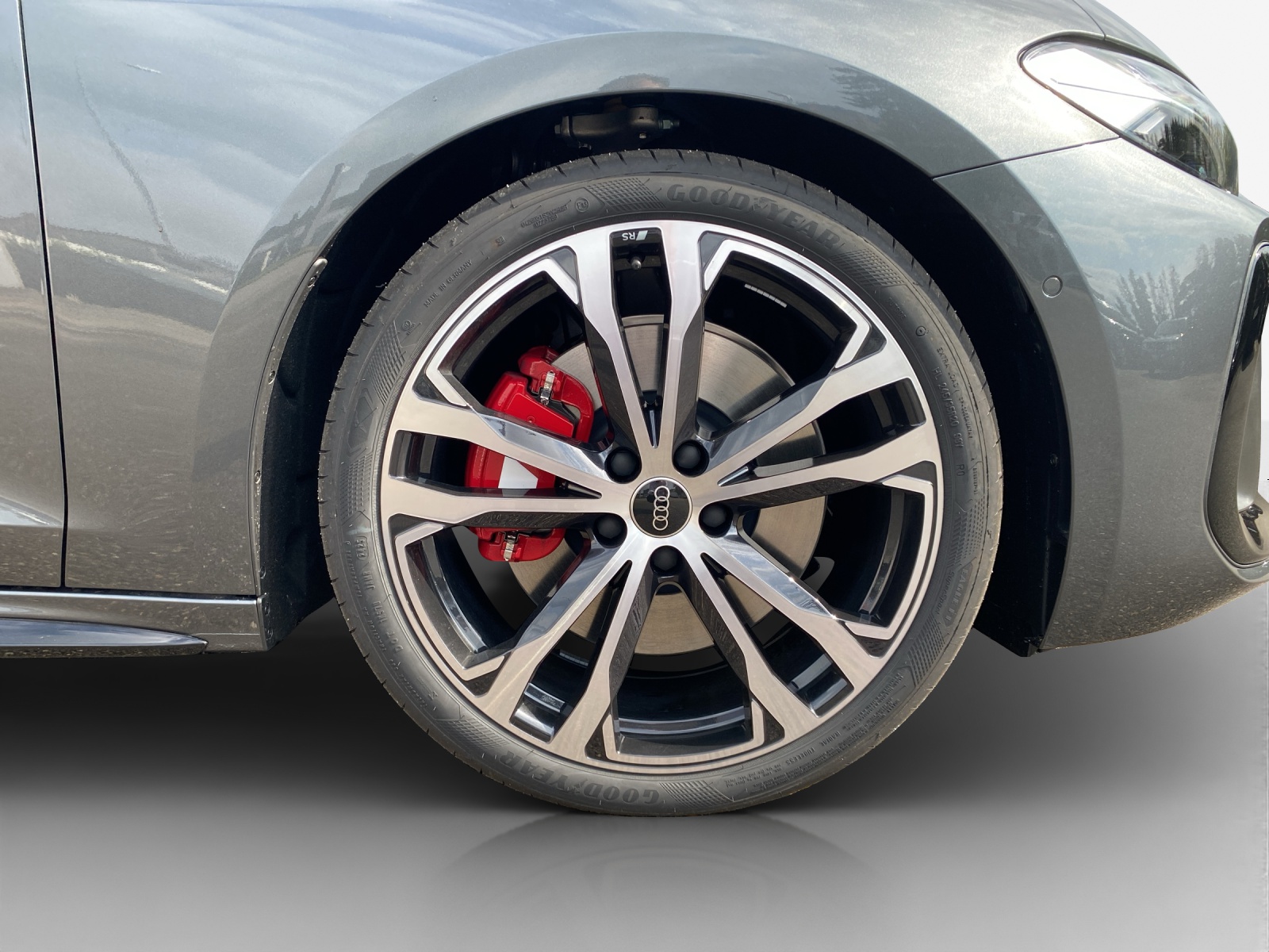 AUDI S5 Avant TFSI quattro S tronic-image-13