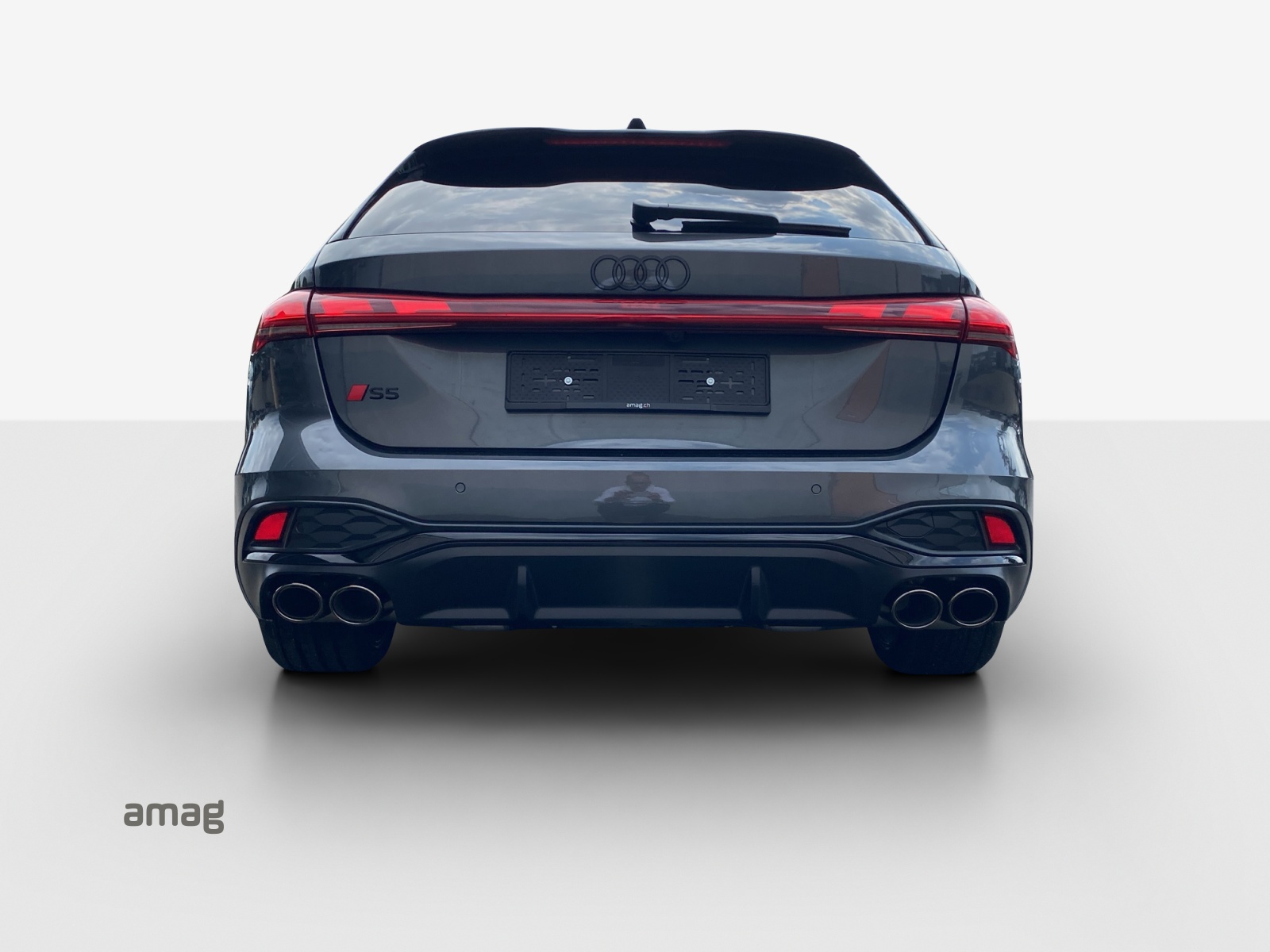 AUDI S5 Avant TFSI quattro S tronic-image-3