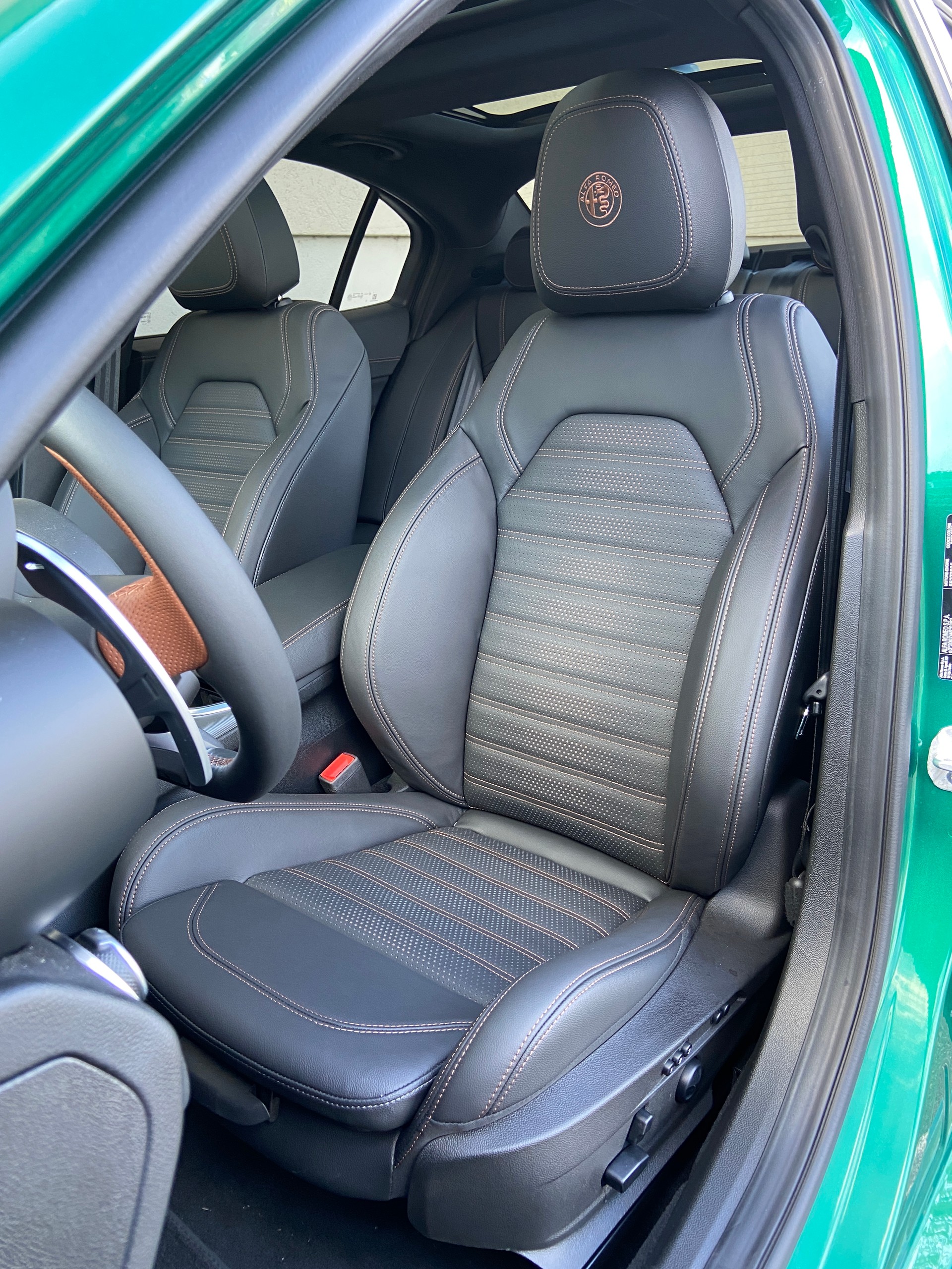 ALFA ROMEO Giulia 2.0 Intensa Sky Q4 AT8-image-6