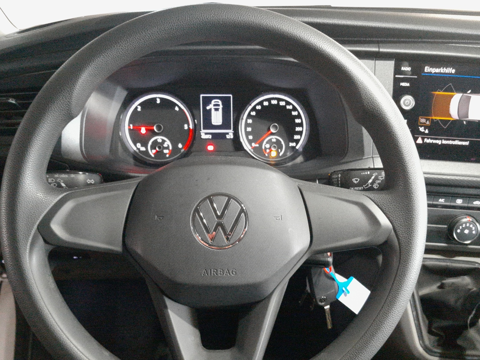 VW T6.1 2.0 TDI-image-9