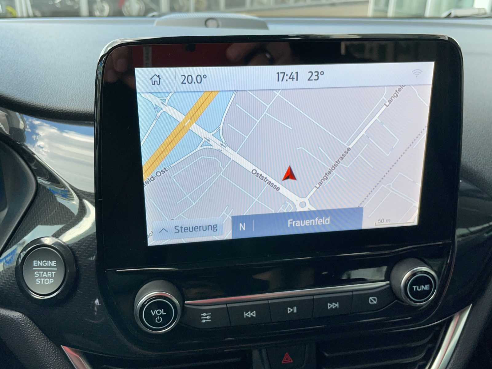 FORD Fiesta 1.0 EcoB Hybrid ST-Line X-image-9