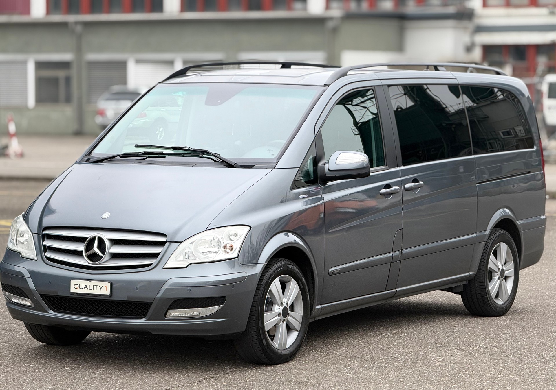 MERCEDES-BENZ Viano 2.2 CDI Blue Efficiency Trend L-image-11
