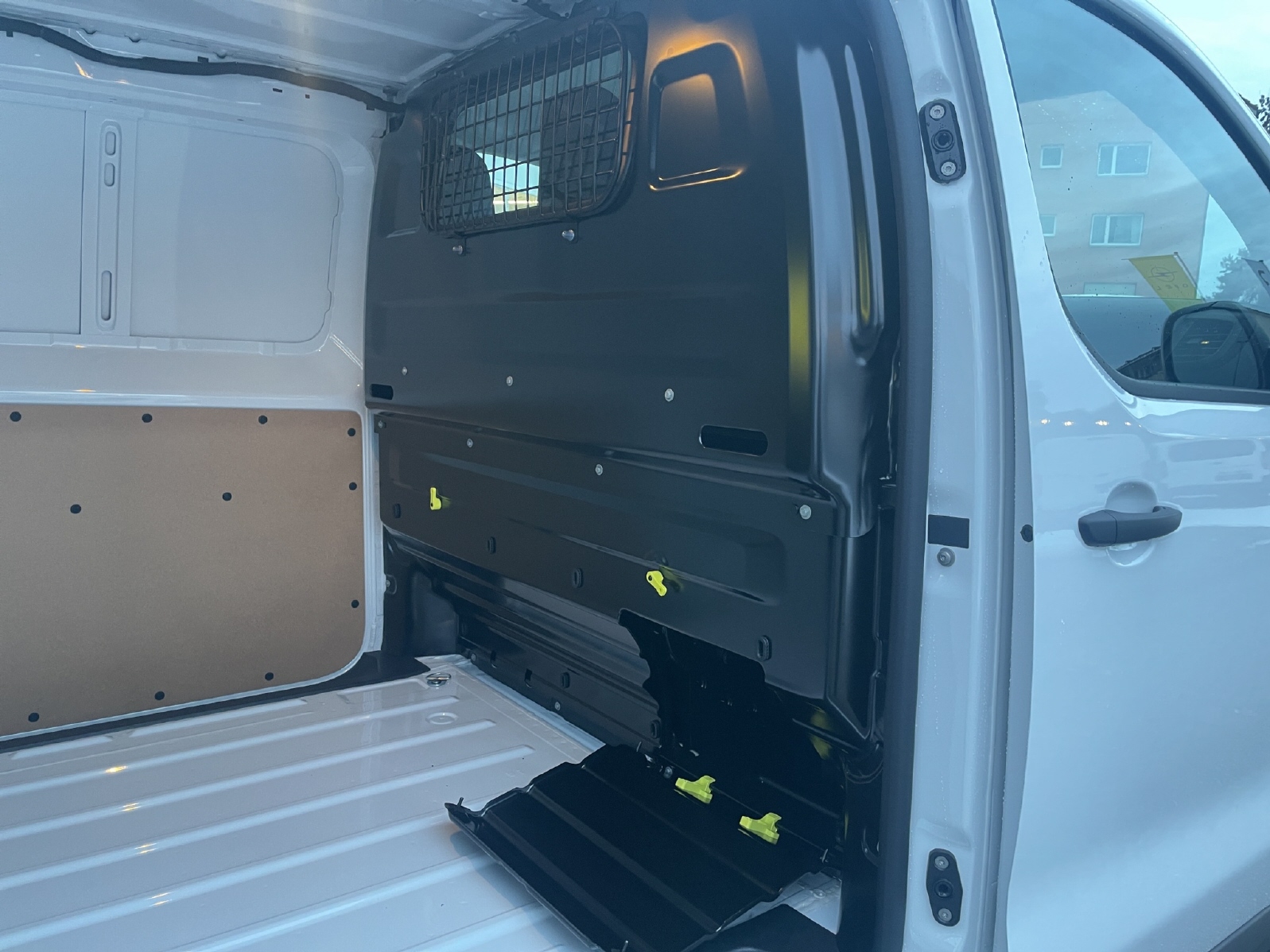 OPEL Vivaro Cargo 1.5 D 120 Energize Your Business S/S-image-9