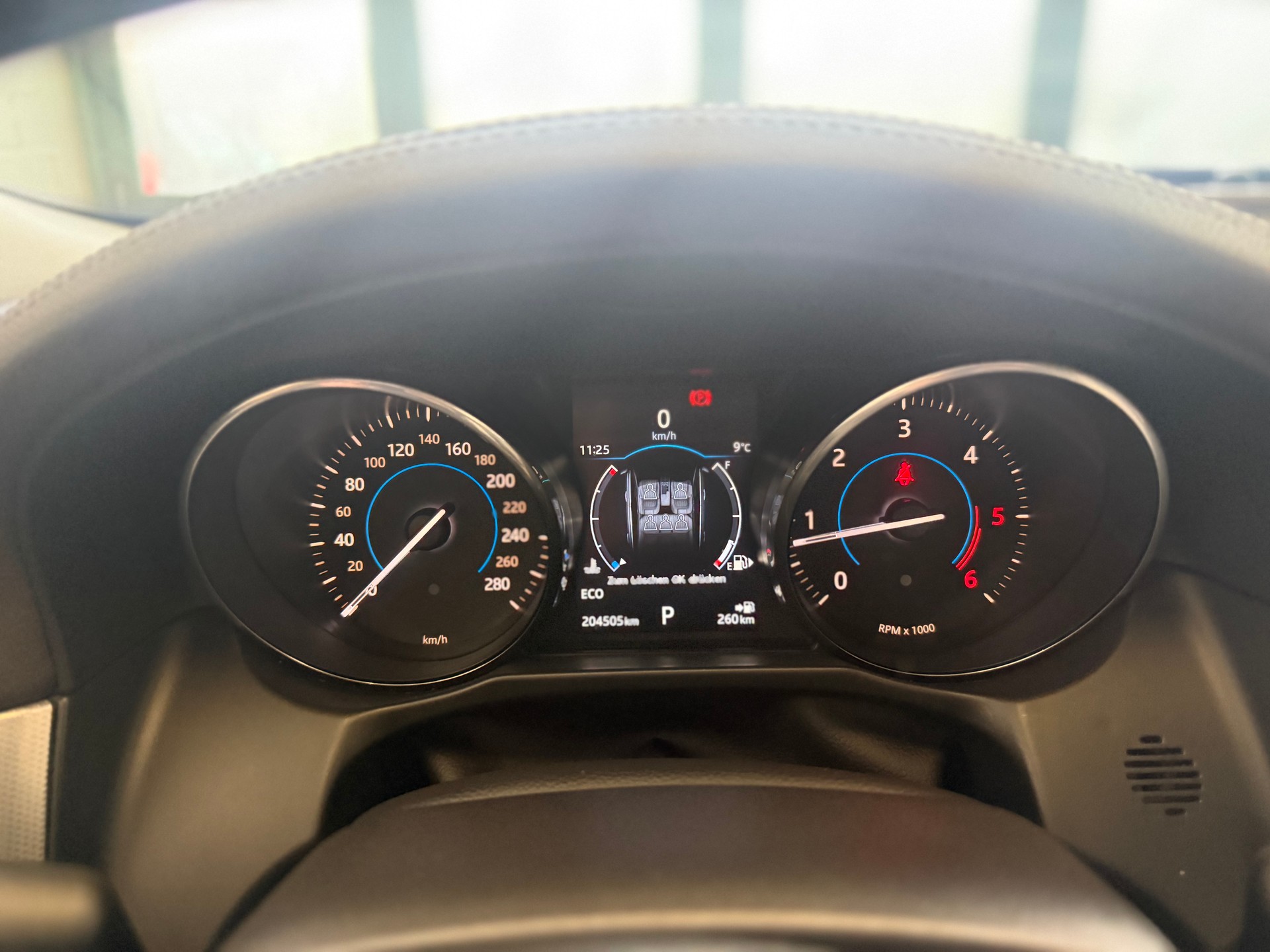 JAGUAR XF 20d Prestige Automatic-image-11