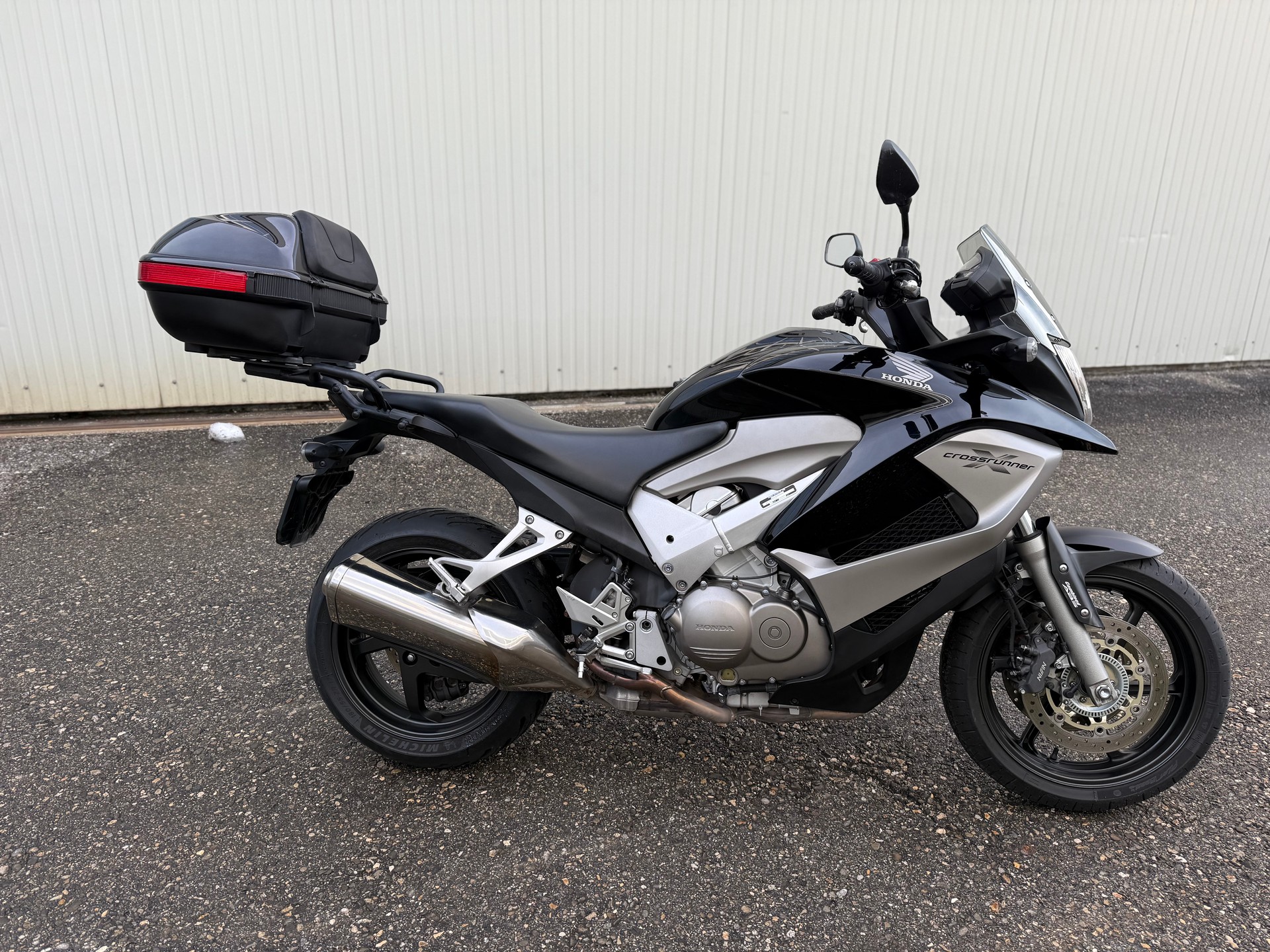 HONDA VFR 800 XA Crossrunner