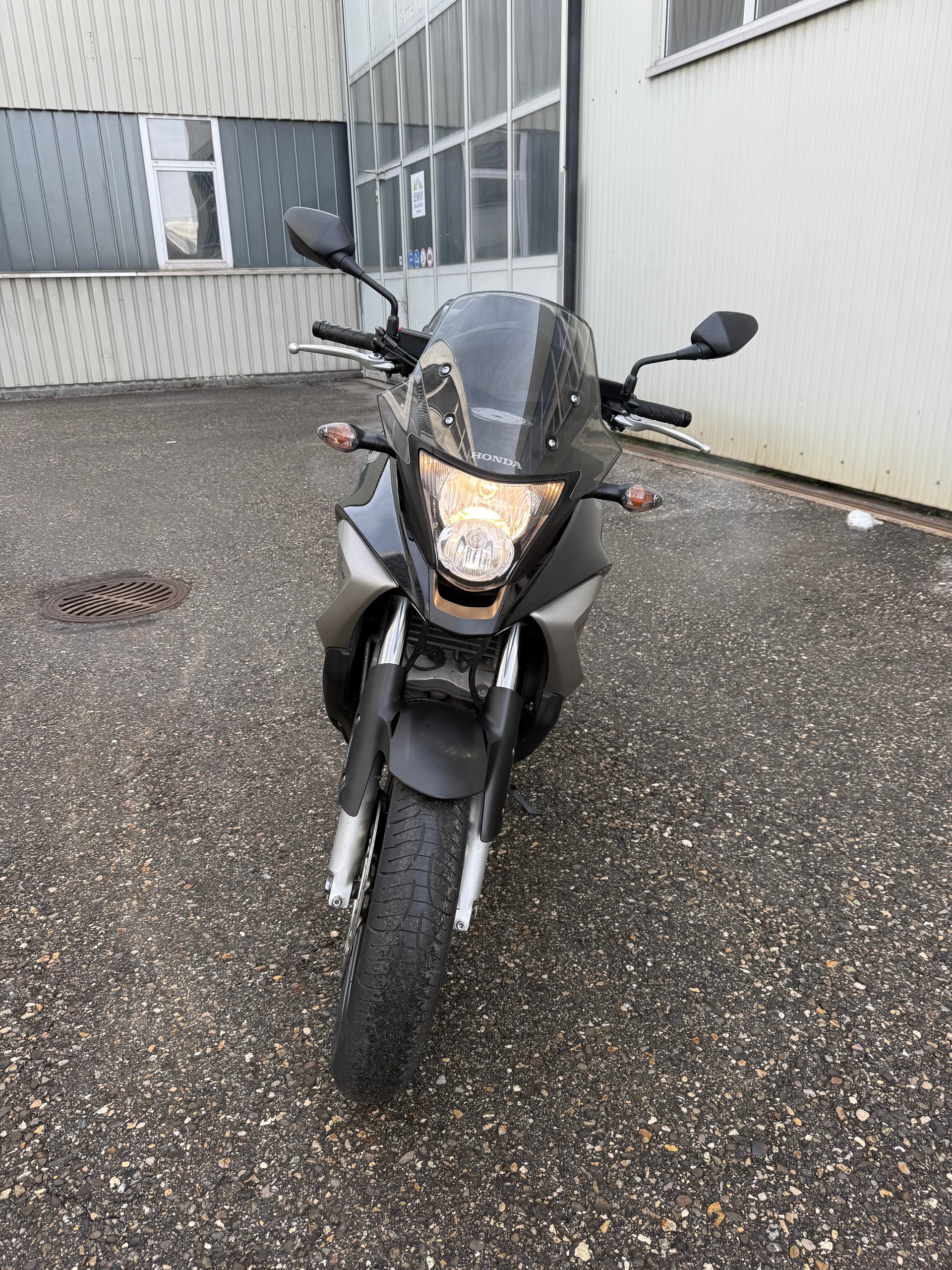 HONDA VFR 800 XA Crossrunner-image-3