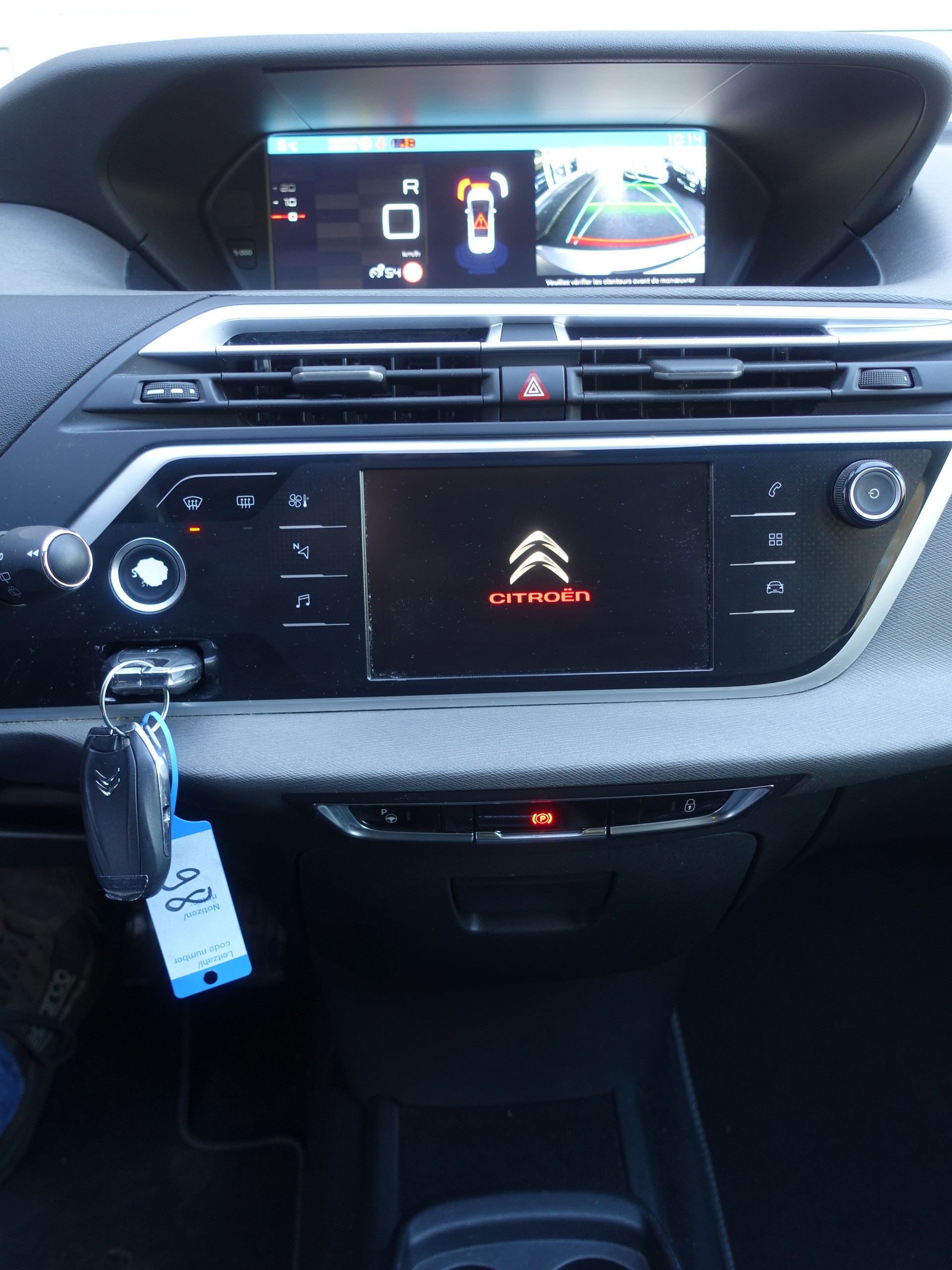 CITROEN C4 Spacetourer 2.0 BlueHDi Shine EAT8-image-11