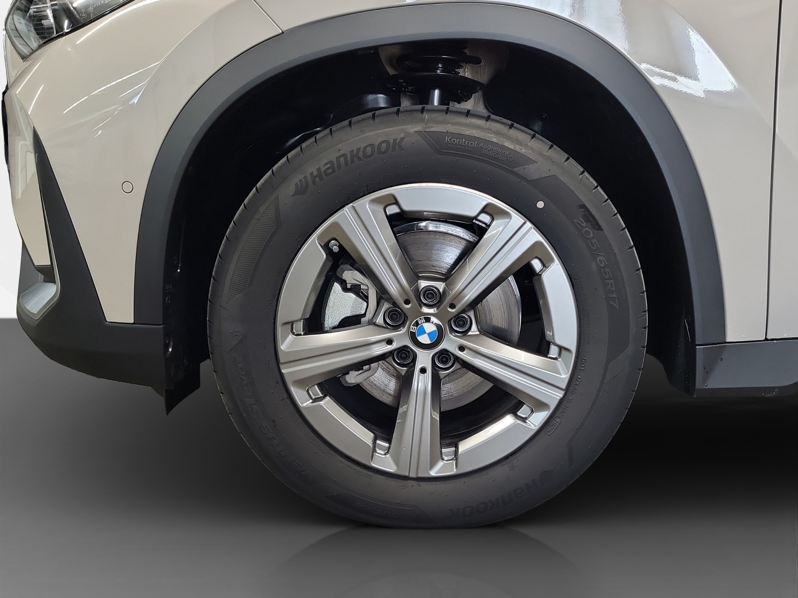 BMW X1 xDrive 20d 48V-image-8