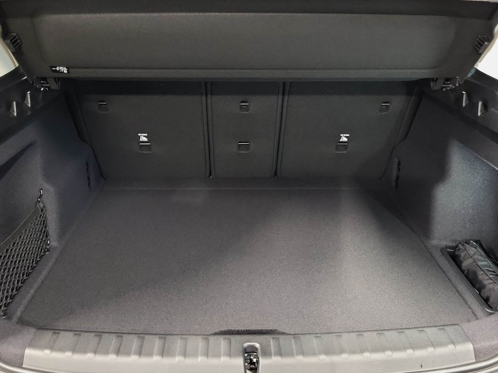 BMW X1 xDrive 20d 48V-image-19