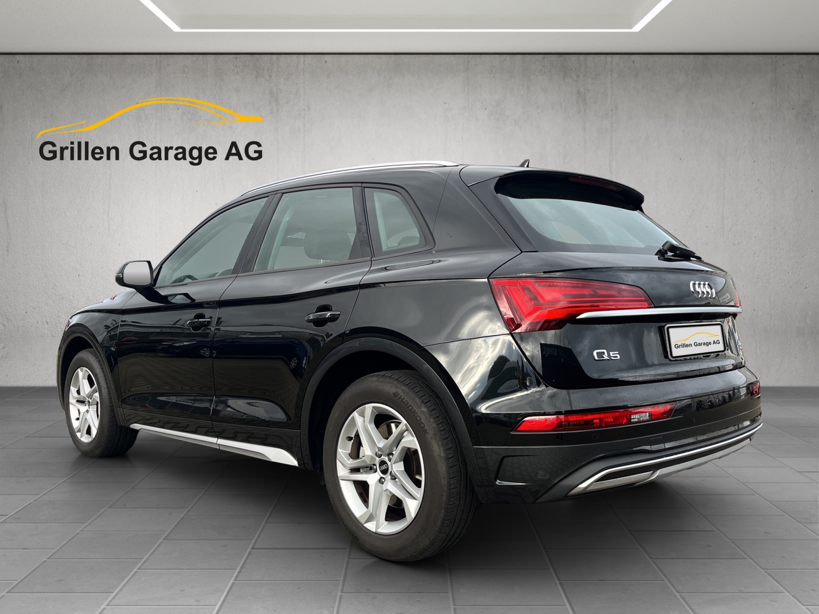 AUDI Q5 2.0 40 TDI Advanced quattro S-Tronic-showroom-element-2