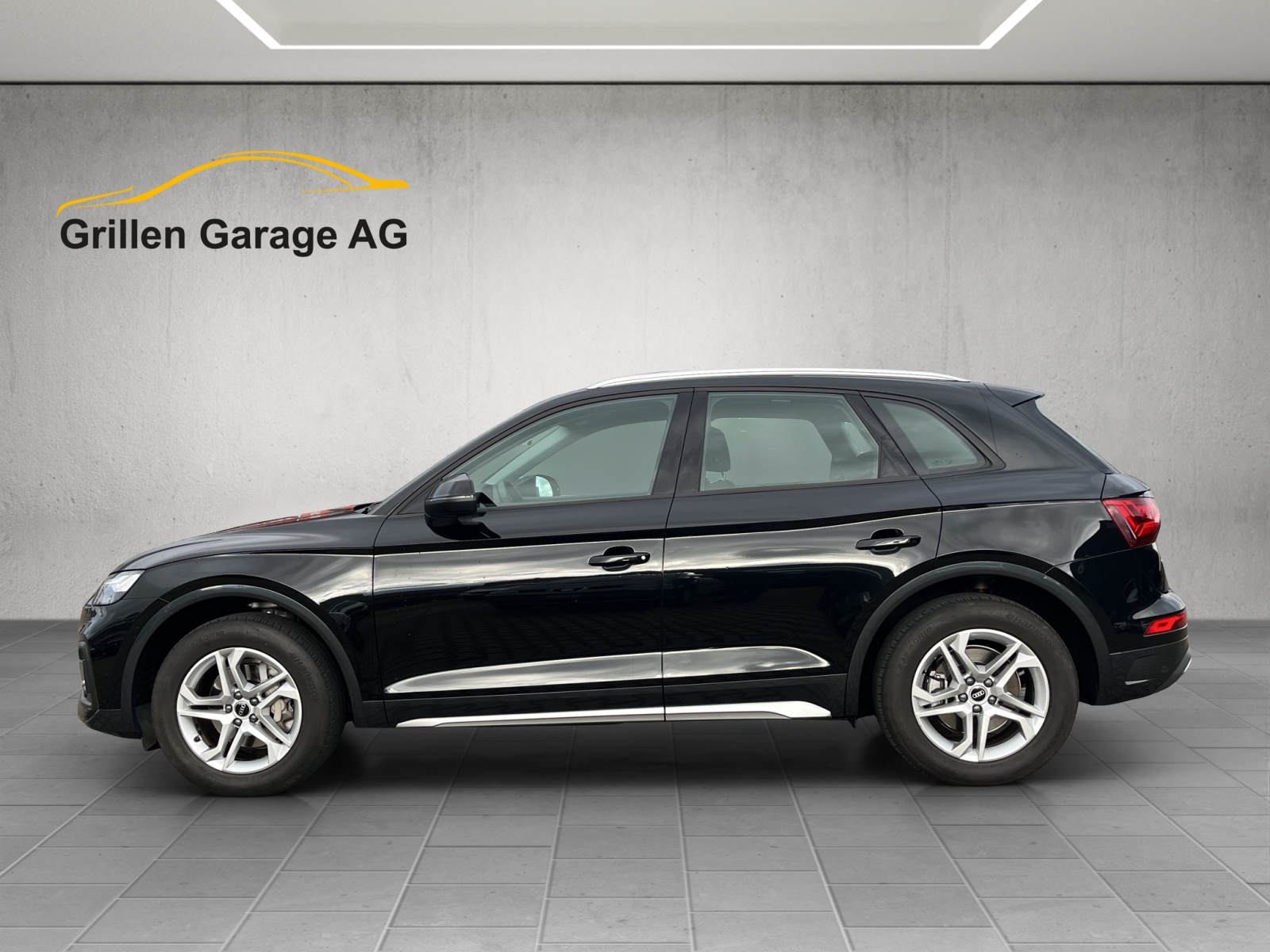 AUDI Q5 2.0 40 TDI Advanced quattro S-Tronic-showroom-element-1