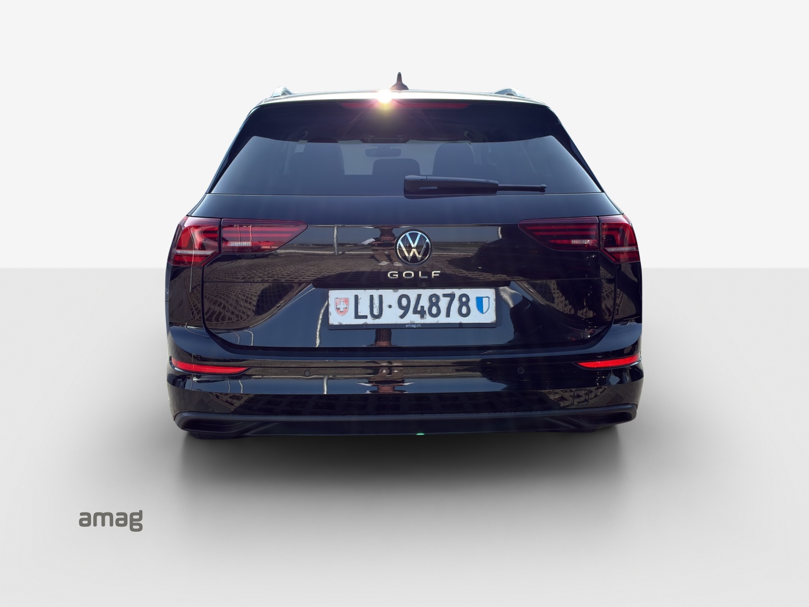 VW Golf Variant 2.0 TDI Life DSG-image-3