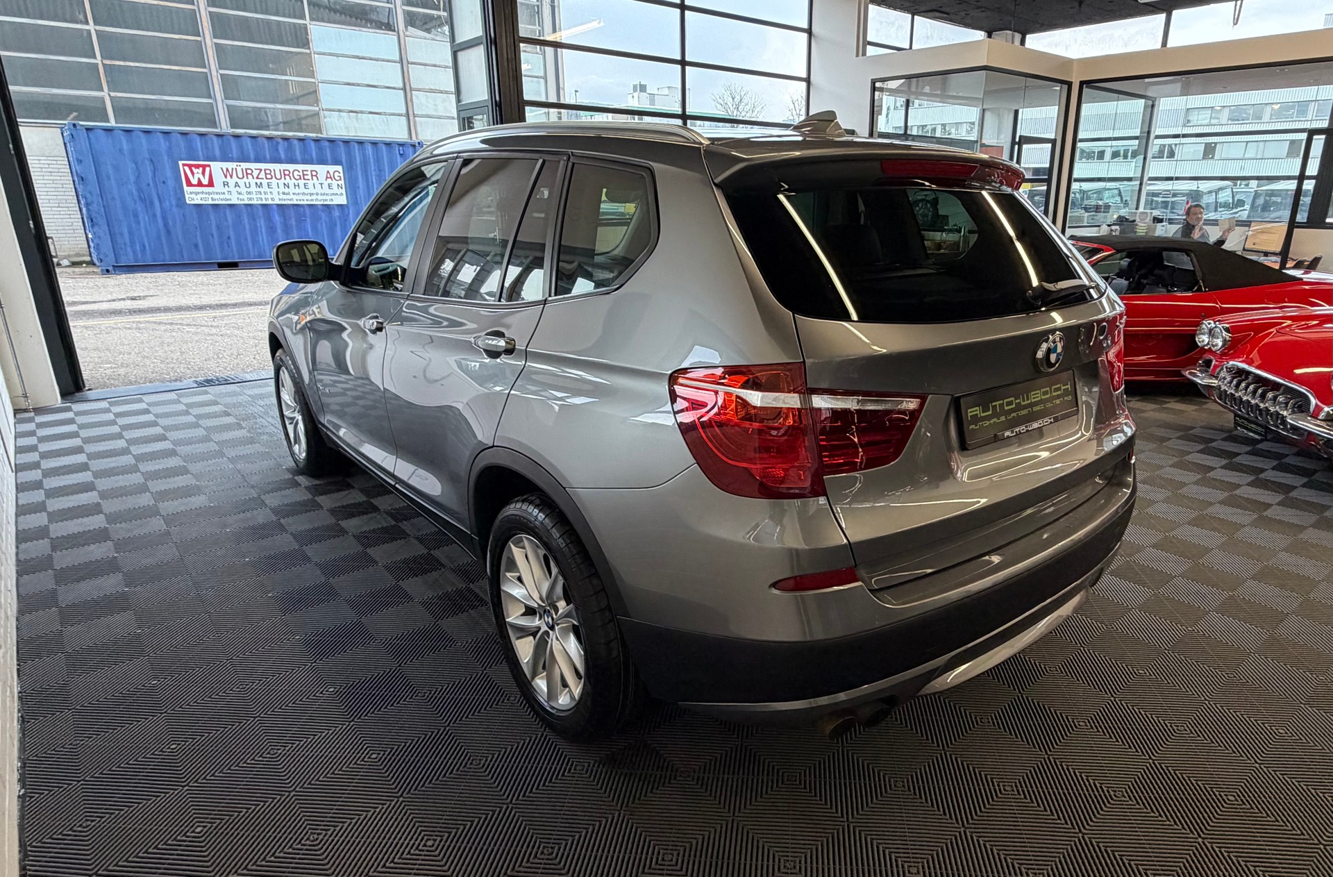 BMW X3 xDrive 28i 245PS 4X4 (CH) Steptronic-image-4