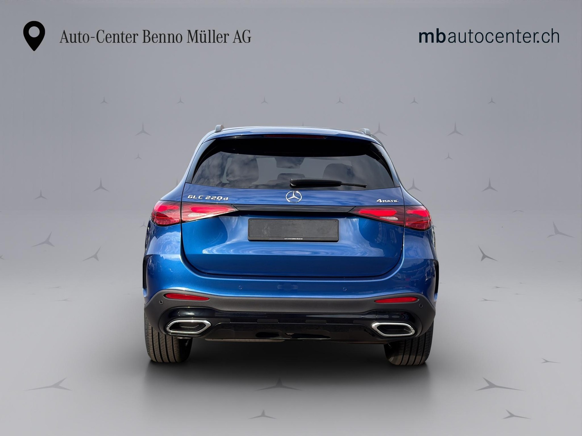 MERCEDES-BENZ GLC 220 d AMG Line 4matic-image-4