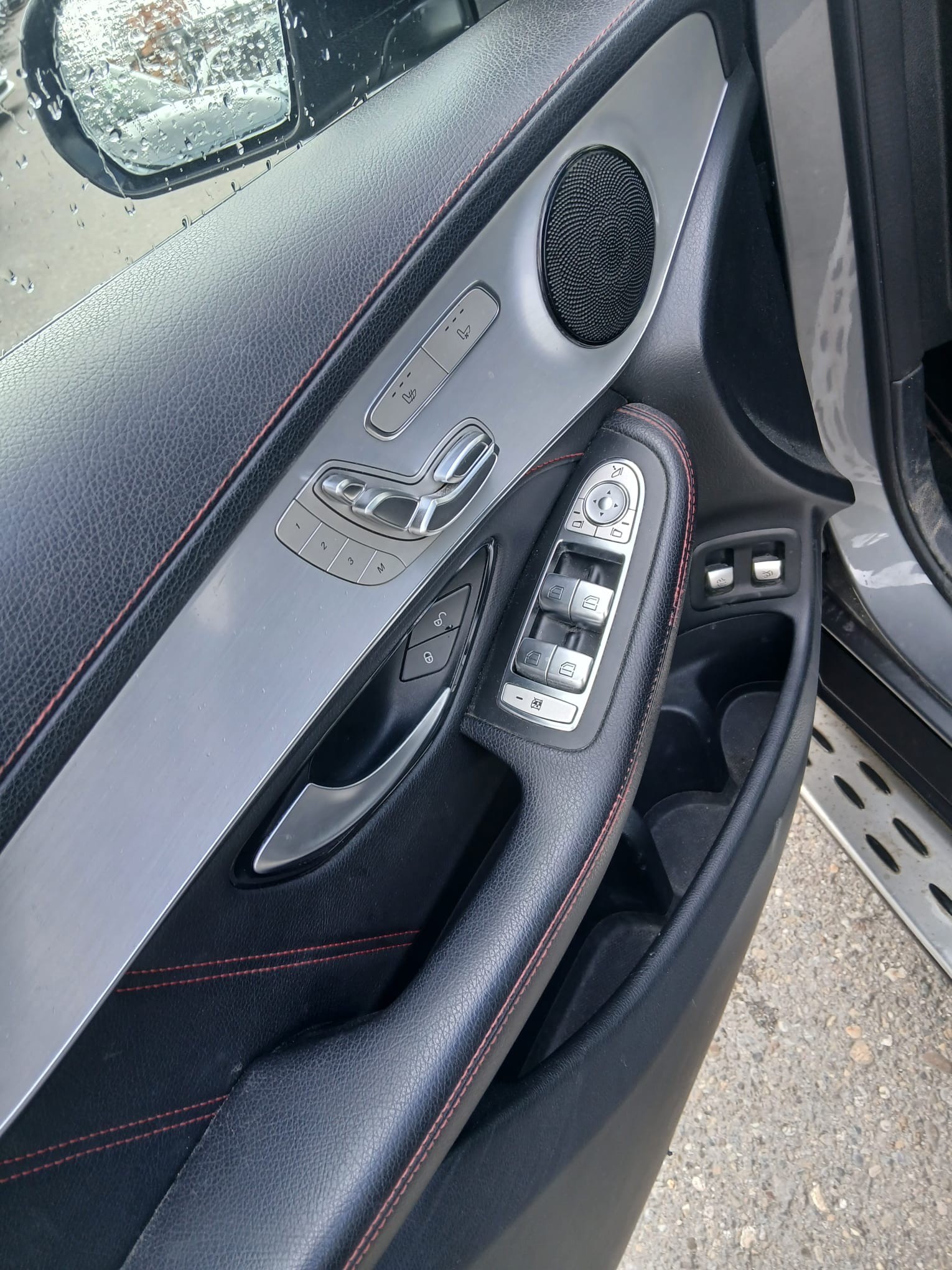 MERCEDES-BENZ GLC 43 AMG 4Matic 9G-Tronic-image-6