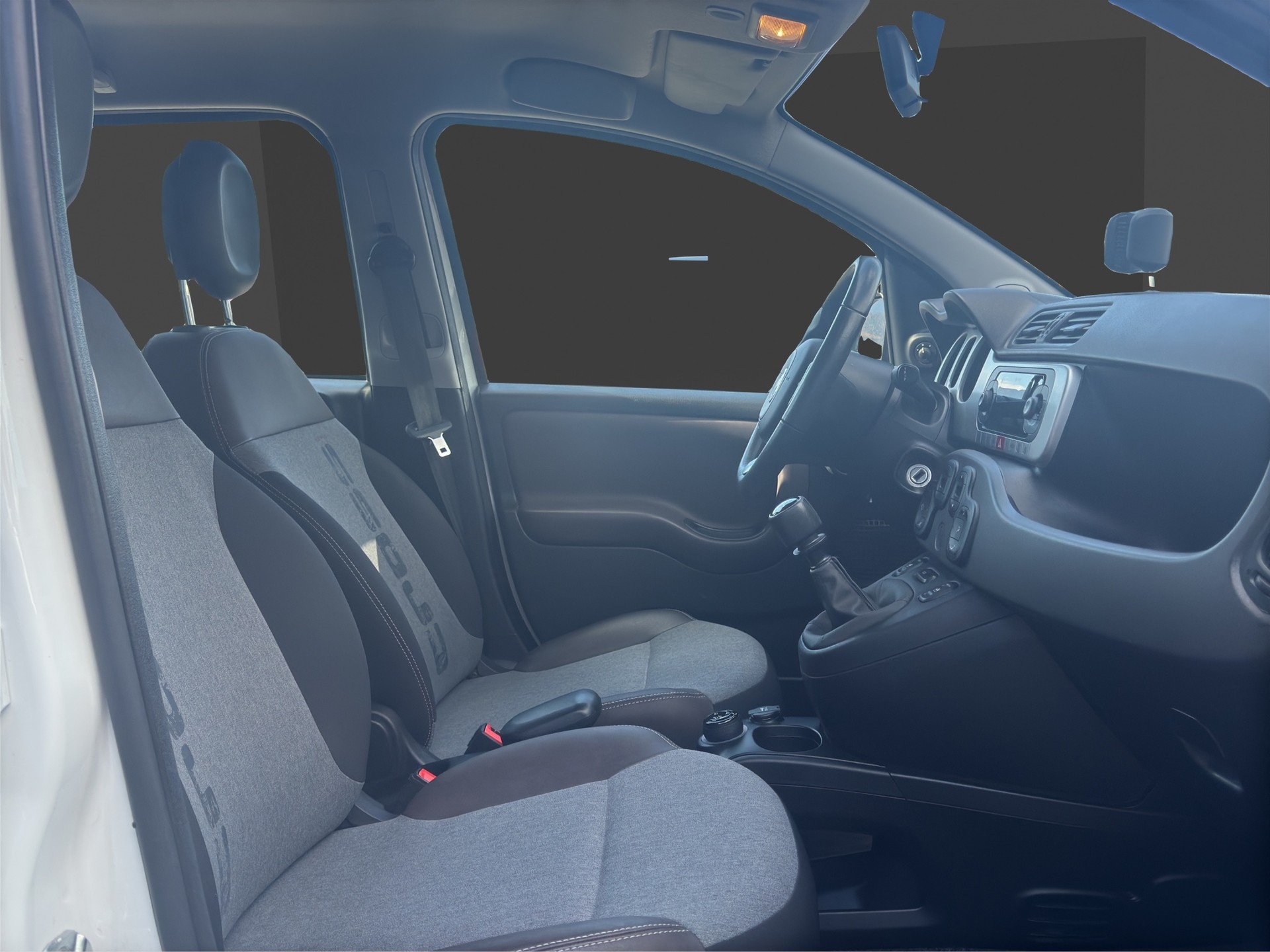 FIAT Panda 0.9 Twinair Turbo Cross 4x4-image-12