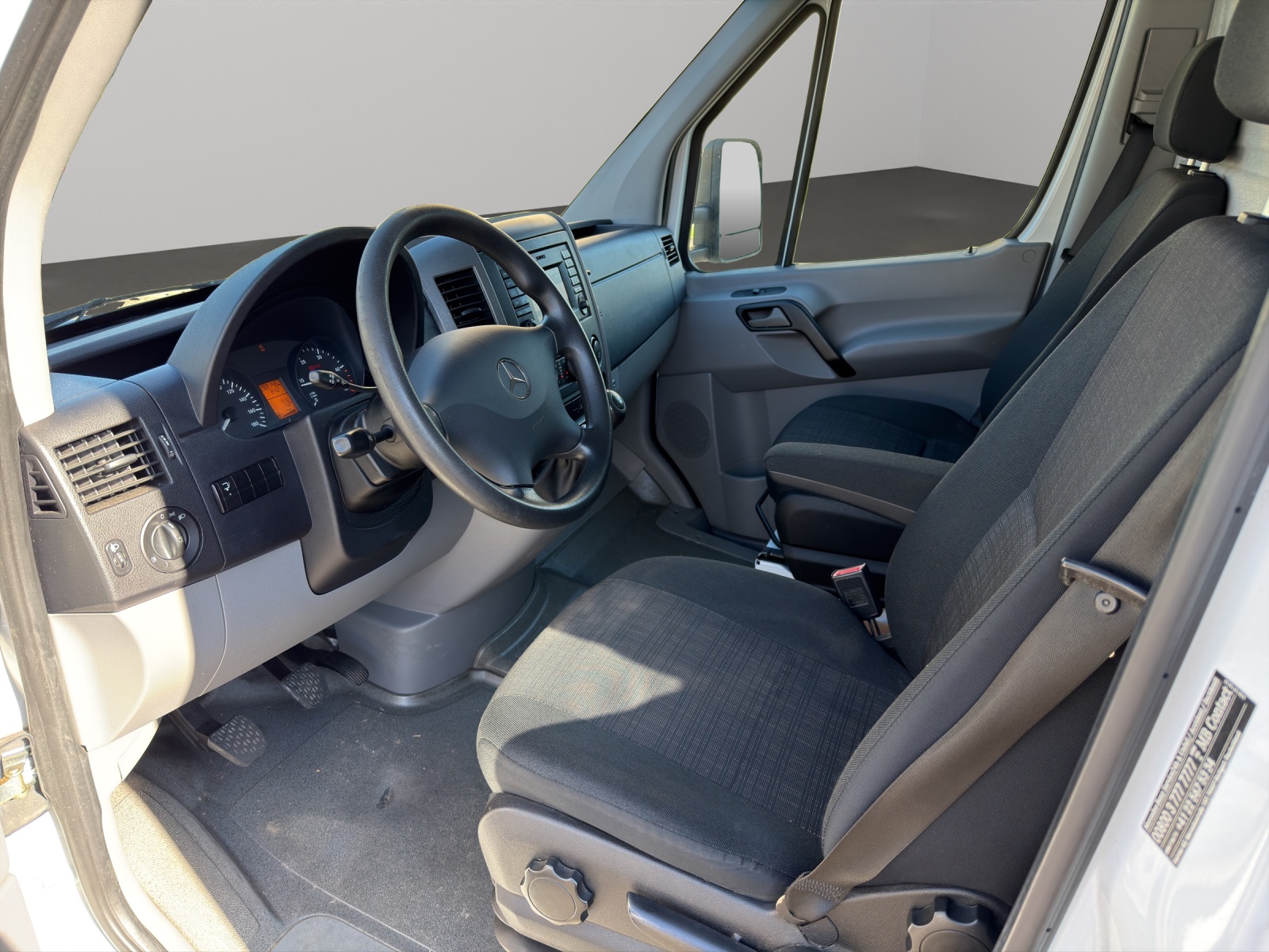 MERCEDES-BENZ Sprinter 316 CDI Kofferaufbau mit Hebebühne-image-5