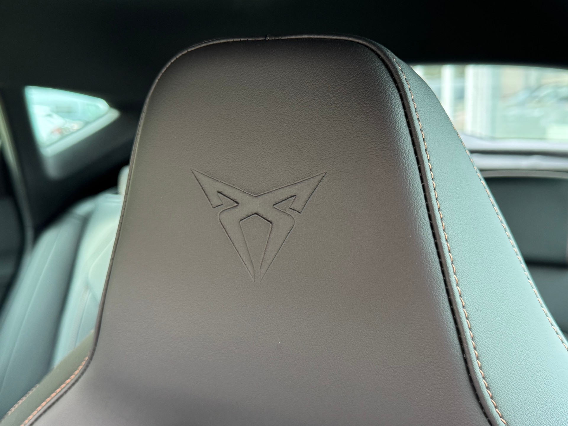 CUPRA Formentor2.0TSI VZ 4D DS-image-15