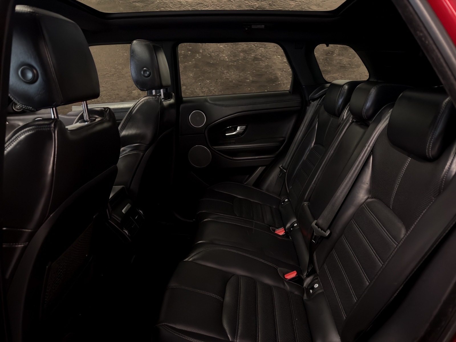 LAND ROVER Range Rover Evoque 2.0 TD4 HSE Dynamic AT9-image-18