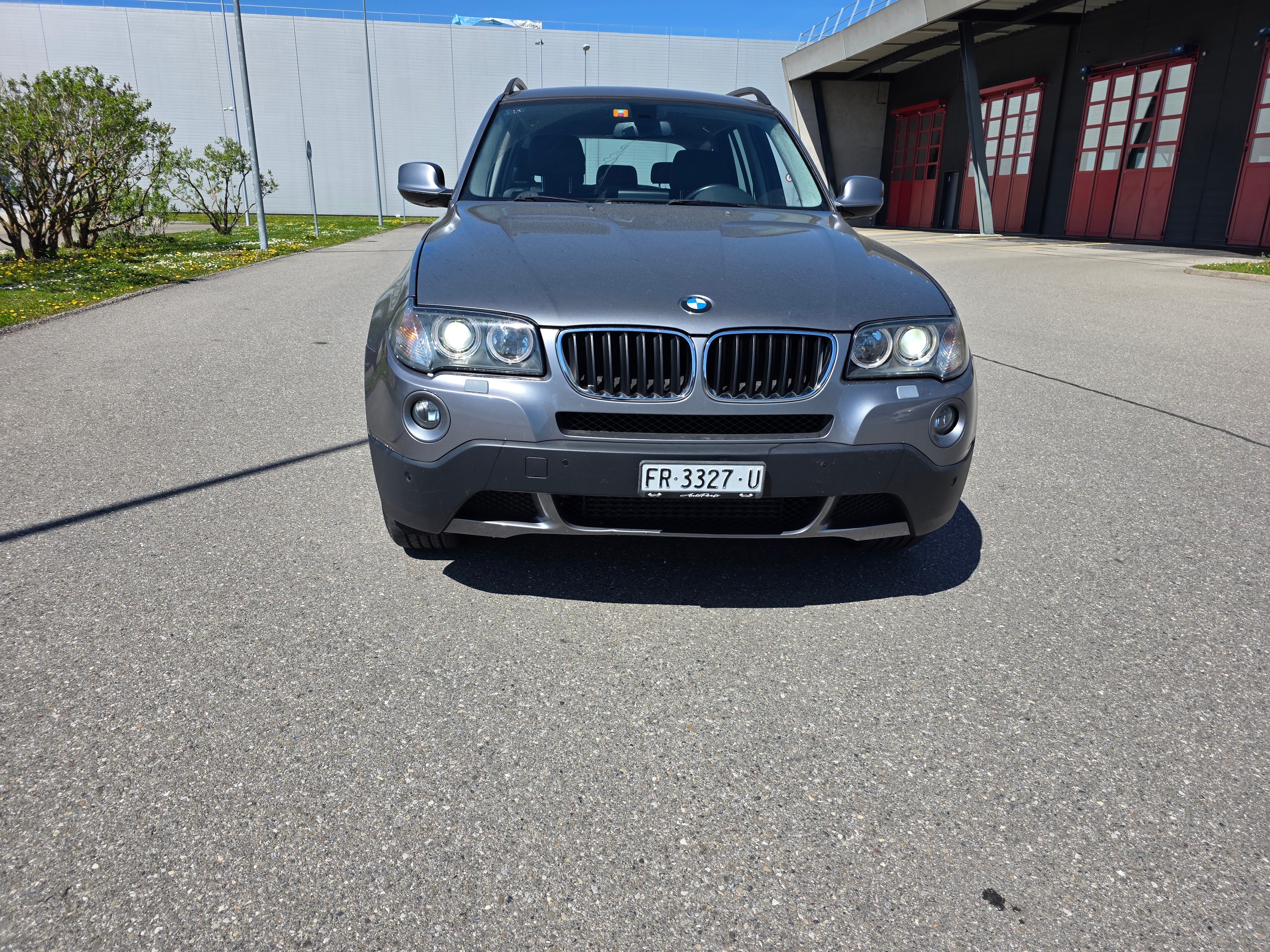 Car photo