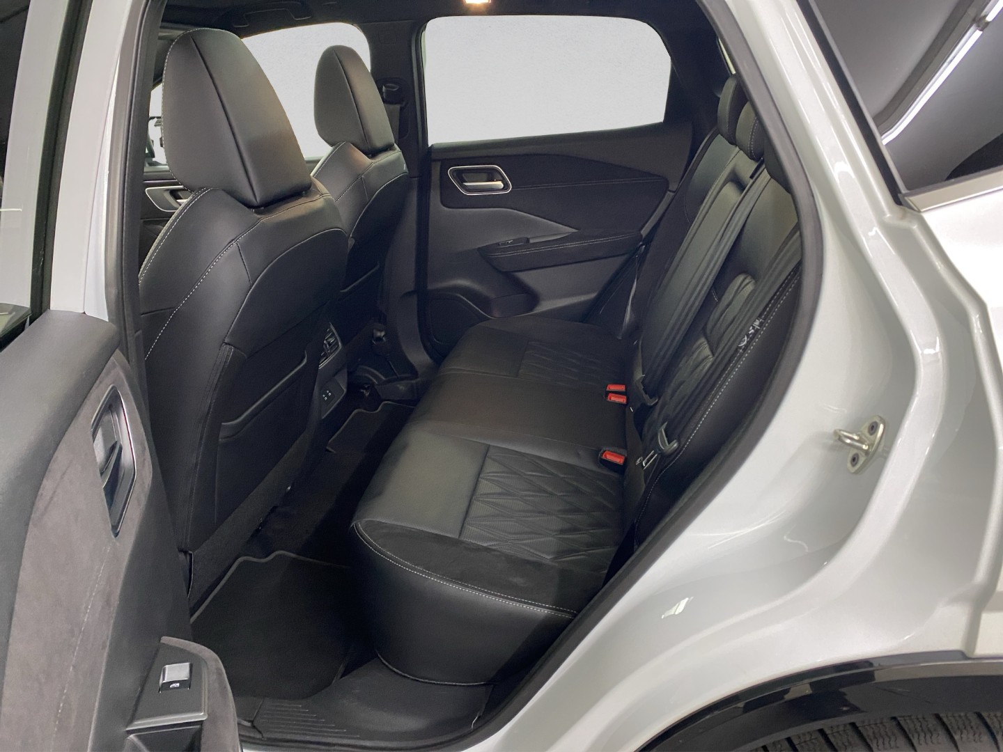 NISSAN Qashqai 1.5 VC-T e-Power Tekna+-image-22