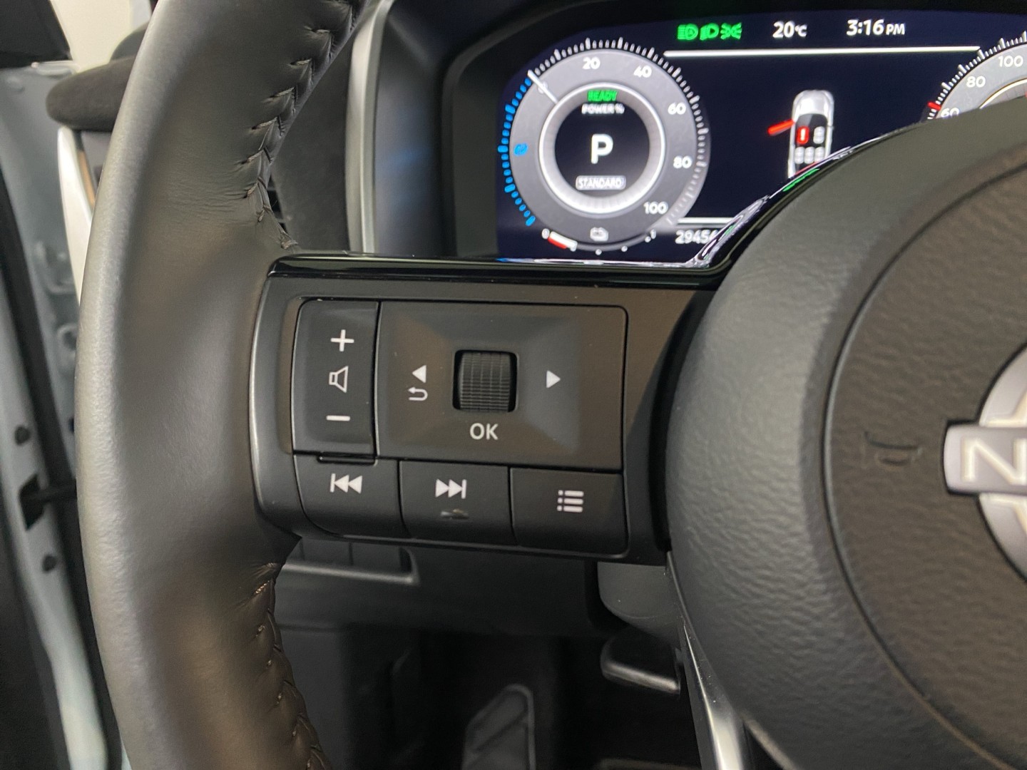 NISSAN Qashqai 1.5 VC-T e-Power Tekna+-image-14