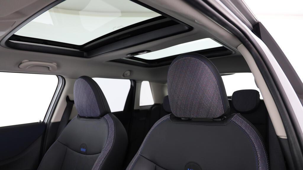 MINI Cooper 5 door S-image-17