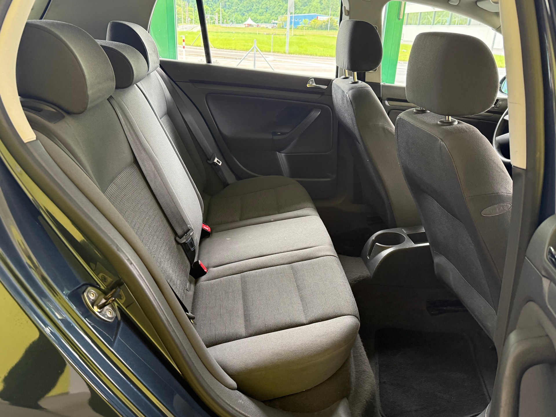 VW Golf 1.6 FSI Comfortline-image-18