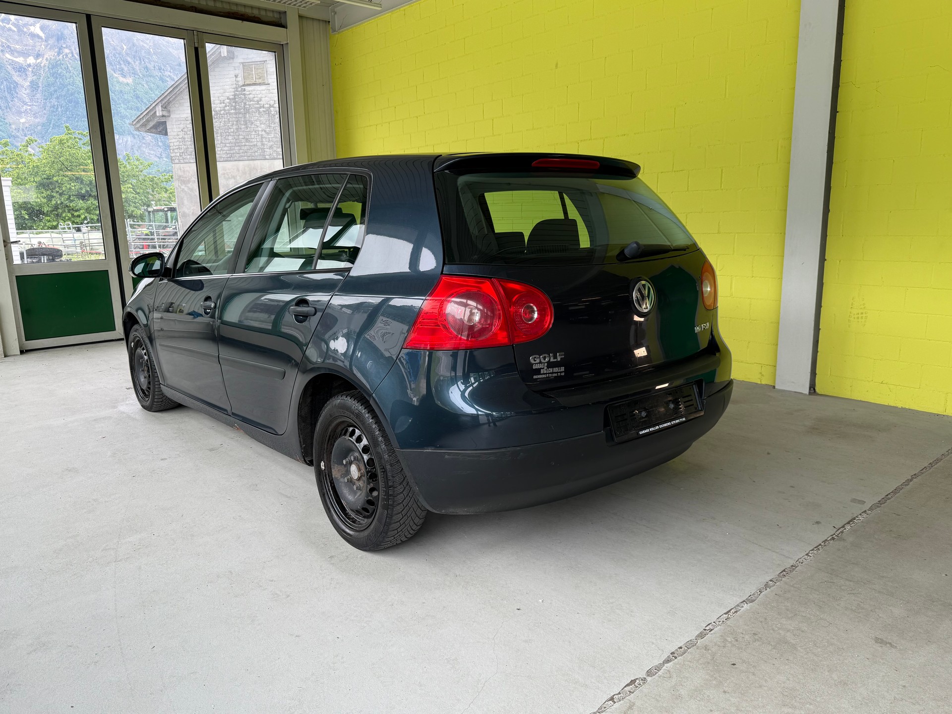 VW Golf 1.6 FSI Comfortline-image-15